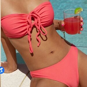 NWT Dippin Daises Coral Bikini Set